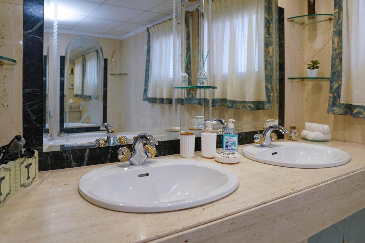 Tess Villa Cari Alhaurin de la Torre Ngoại thất bức ảnh